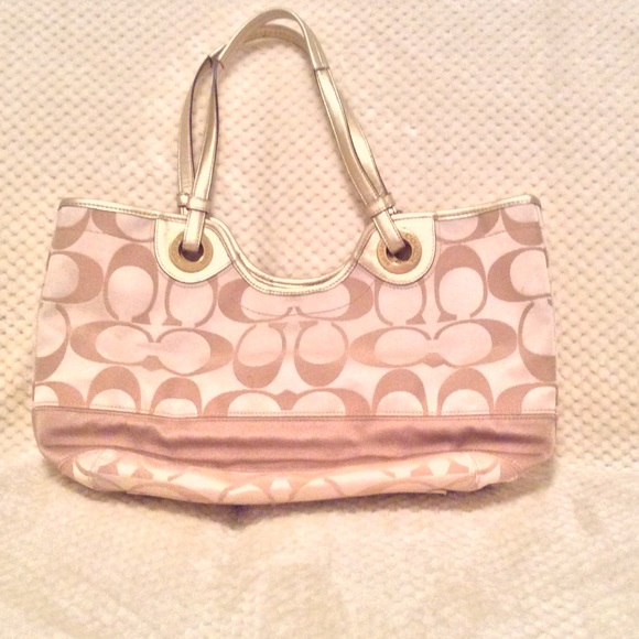 Coach- Canvas Tote - Picture 1 of 6
